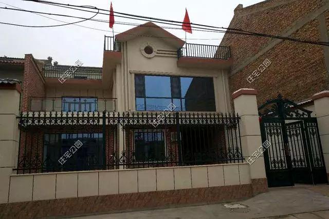 鄉(xiāng)村預(yù)算15萬自建房屋設(shè)計(jì)圖，22萬花完卻只起了毛坯，感嘆農(nóng)村蓋房艱辛