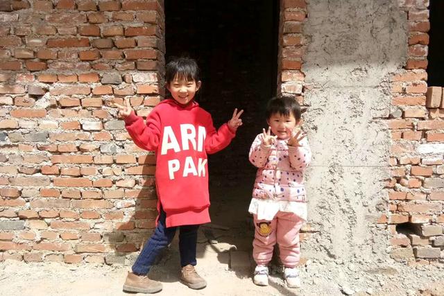 鄉(xiāng)村預(yù)算15萬自建房屋設(shè)計(jì)圖，22萬花完卻只起了毛坯，感嘆農(nóng)村蓋房艱辛