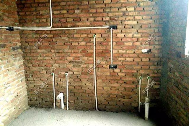 鄉(xiāng)村預(yù)算15萬自建房屋設(shè)計(jì)圖，22萬花完卻只起了毛坯，感嘆農(nóng)村蓋房艱辛