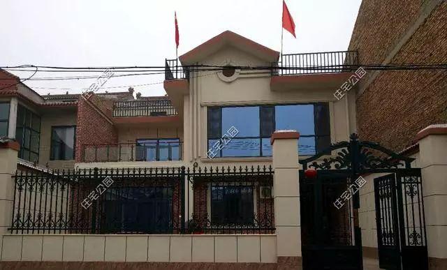 鄉(xiāng)村預(yù)算15萬自建房屋設(shè)計(jì)圖，22萬花完卻只起了毛坯，感嘆農(nóng)村蓋房艱辛