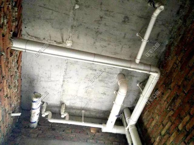 鄉(xiāng)村預(yù)算15萬自建房屋設(shè)計(jì)圖，22萬花完卻只起了毛坯，感嘆農(nóng)村蓋房艱辛