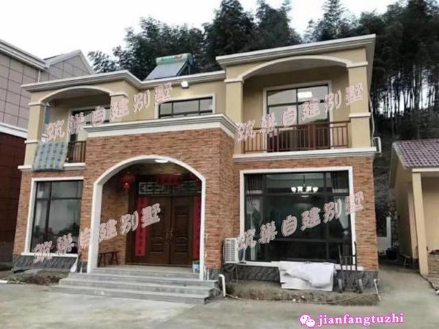 25萬(wàn)內(nèi)二層小別墅設(shè)計(jì)施工圖，一款設(shè)計(jì)3家曬房！