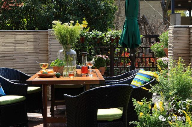 帶陽臺別墅設計圖，沒有陽臺的別墅，算不上別墅！200多平的陽臺別墅，有你足矣！