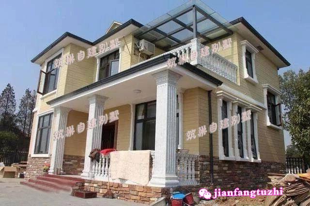 鄉(xiāng)村二層小別墅設(shè)計(jì)圖，建成案例圖與效果圖相似度99.9%