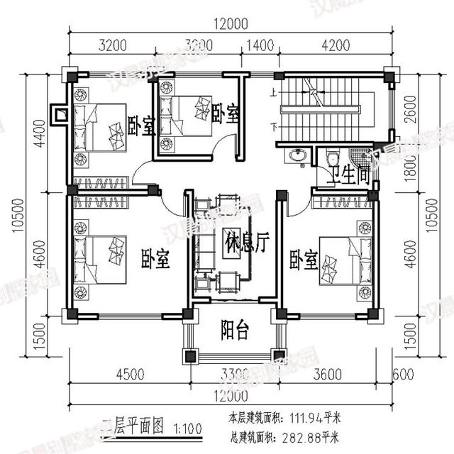 三層簡(jiǎn)約農(nóng)村別墅設(shè)計(jì)圖外觀實(shí)景素淡典雅，戶型大方功能實(shí)用