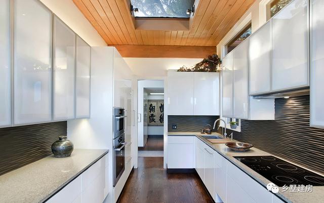 新中式二層別墅設計圖，4套房+陽光房，21萬輕松享受多彩農(nóng)村生活！