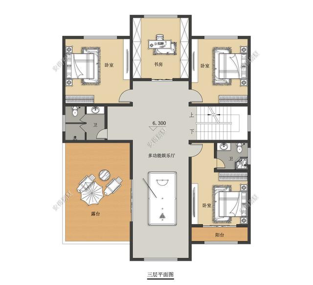 歐式別墅設(shè)計(jì)圖，這款解決了地勢高差問題的，好看實(shí)用簡直帥呆了！