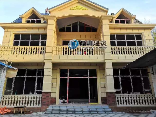 5套別墅設(shè)計(jì)圖，建出來(lái)超霸氣，是你們想要的戶(hù)型，19年建房的快收藏