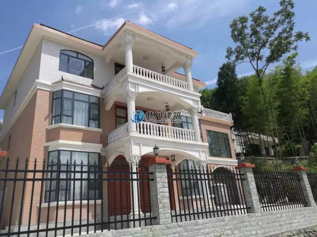 5套別墅設(shè)計(jì)圖，建出來(lái)超霸氣，是你們想要的戶(hù)型，19年建房的快收藏