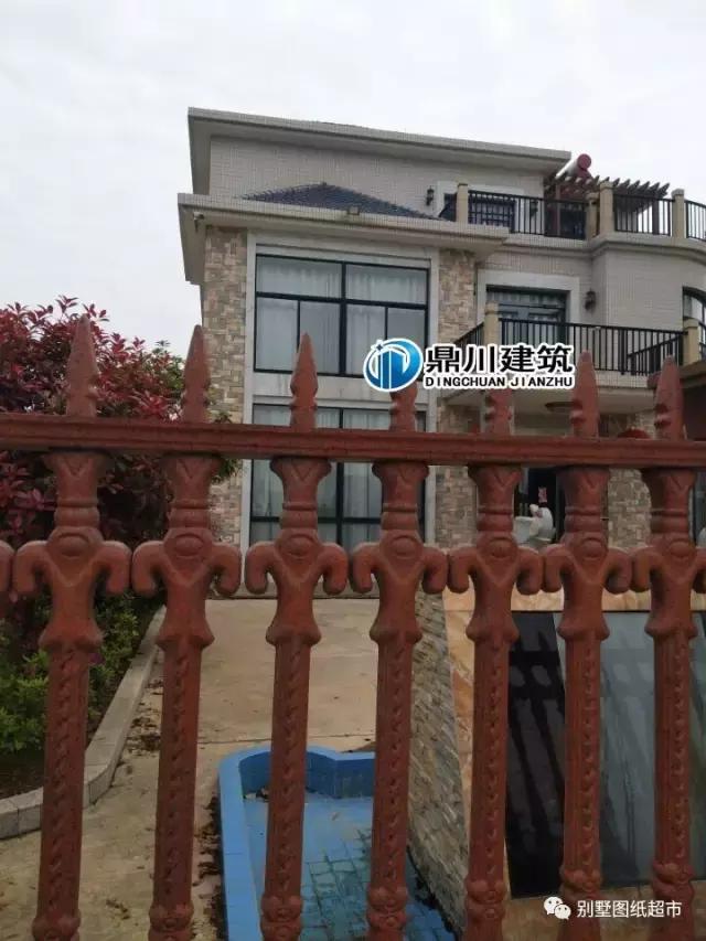 5款三層小別墅建成案例及設(shè)計圖，建房就要這樣建，第二款最經(jīng)典！