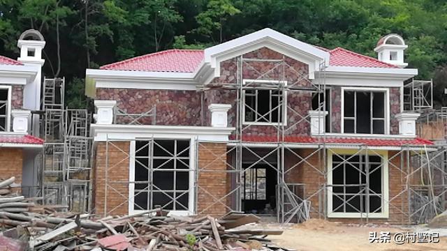 浙江溫州2兄弟的漂亮別墅設(shè)計(jì)圖，房子建好了，全家人高興得不得了