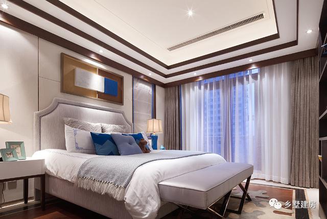 挑空客廳+多功能半地下室三層農(nóng)村自建房設(shè)計(jì)圖，基本可以滿足大多數(shù)人的需求