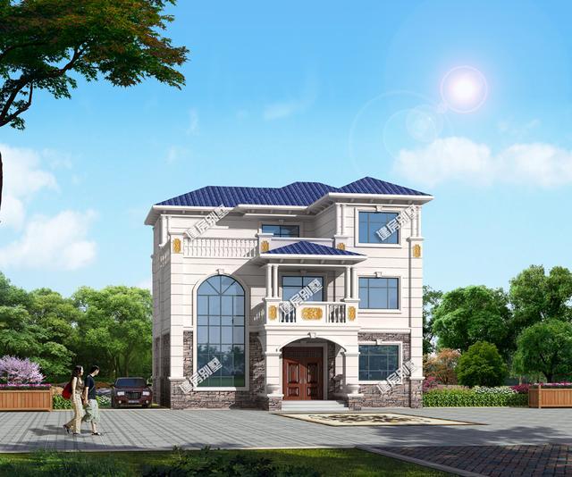 復(fù)式三層別墅設(shè)計圖，12.4×13.3米，布局合理，節(jié)省空間