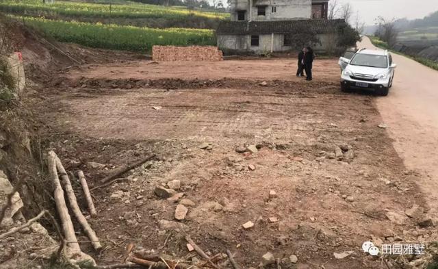 簡(jiǎn)歐別墅設(shè)計(jì)圖，回鄉(xiāng)就建一棟，外觀時(shí)尚，布局合理