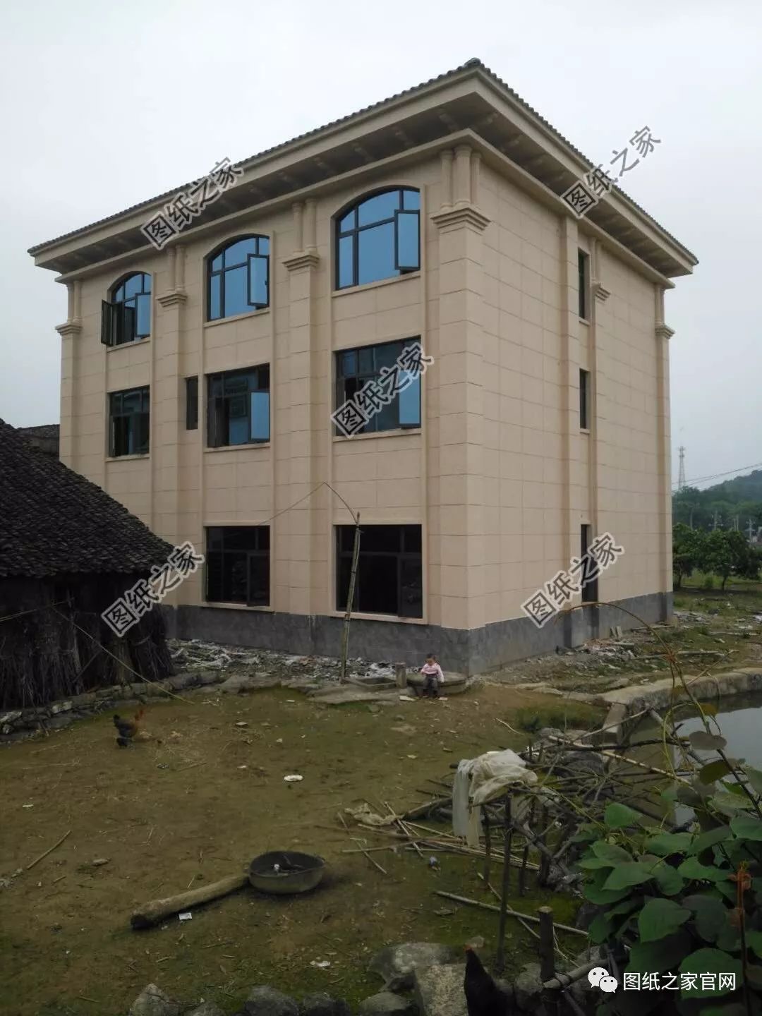 廣西農(nóng)村自建三層別墅豪宅，附設(shè)計圖和建好的實拍圖【建房實拍】