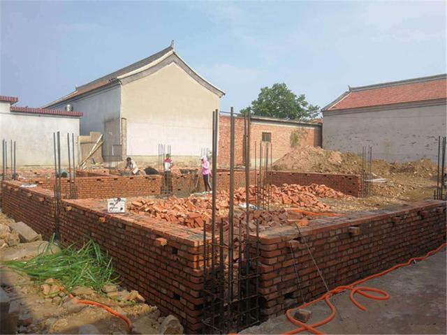 北京70萬自建新中式二層別墅，帶幽居庭院，真是太值了