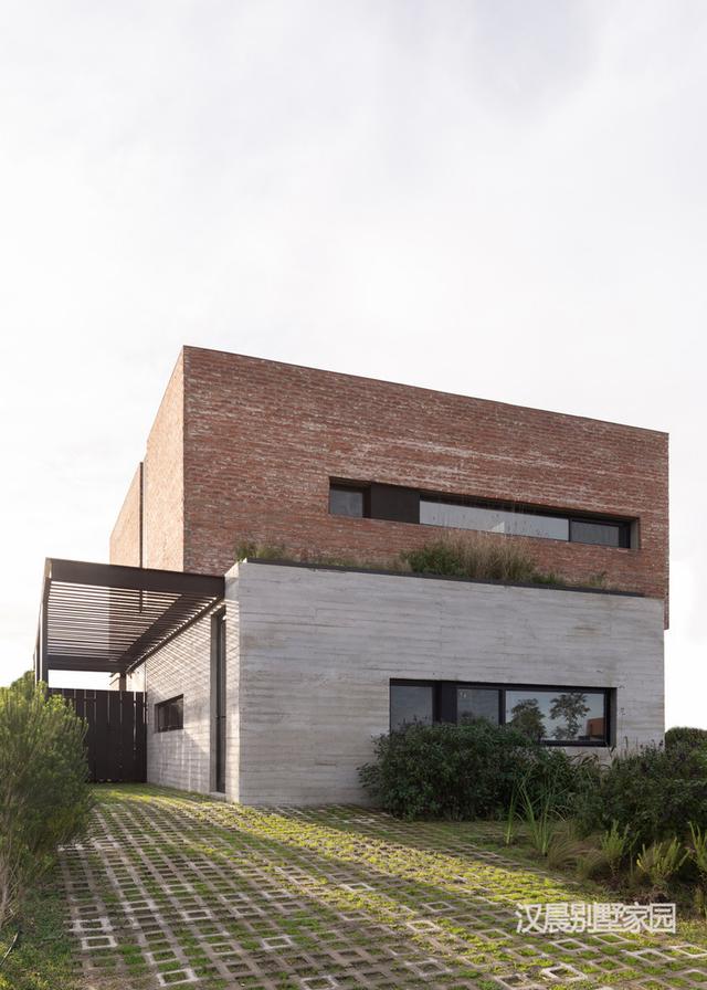 國外二層個(gè)性別墅效果圖，符合中國人的喜歡嗎