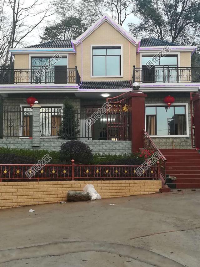 圖紙之家建房案例：20萬(wàn)修建別墅不是夢(mèng)，楊女士這款別墅就是最好的證明