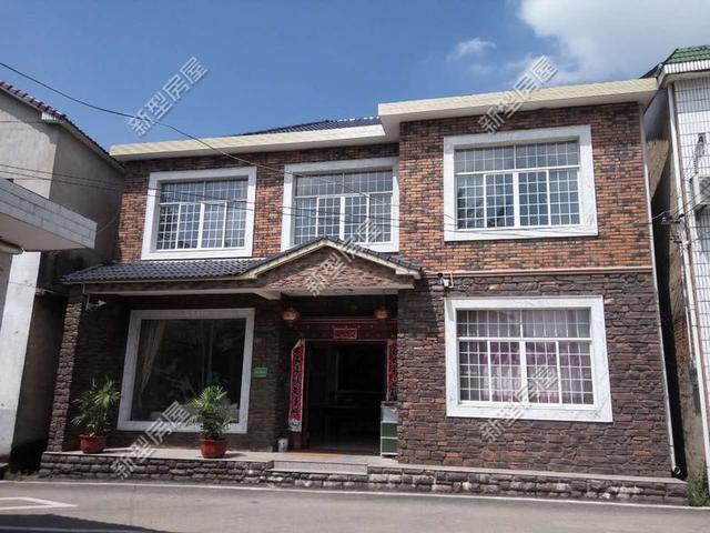 實(shí)拍農(nóng)村建好的自建房實(shí)景圖，真想回農(nóng)村