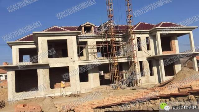 開間25米超豪華二層別墅實拍圖，土豪才能建得起