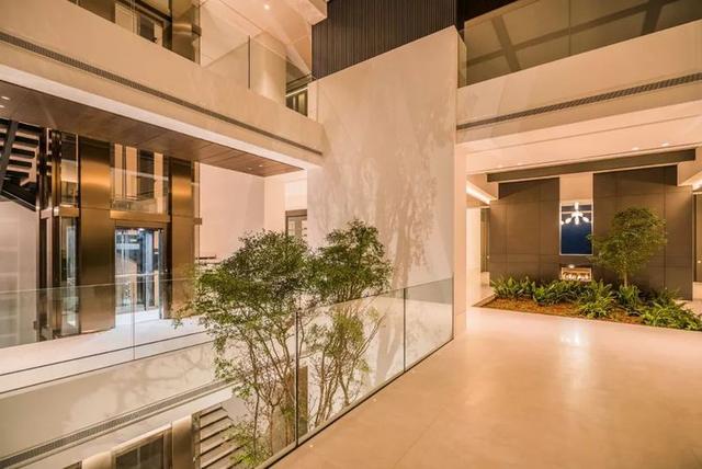 全球頂級別墅，售價(jià)2.5億，從沒見過這么驚艷的泳池