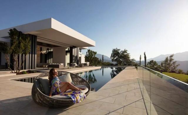 全球頂級別墅，售價(jià)2.5億，從沒見過這么驚艷的泳池