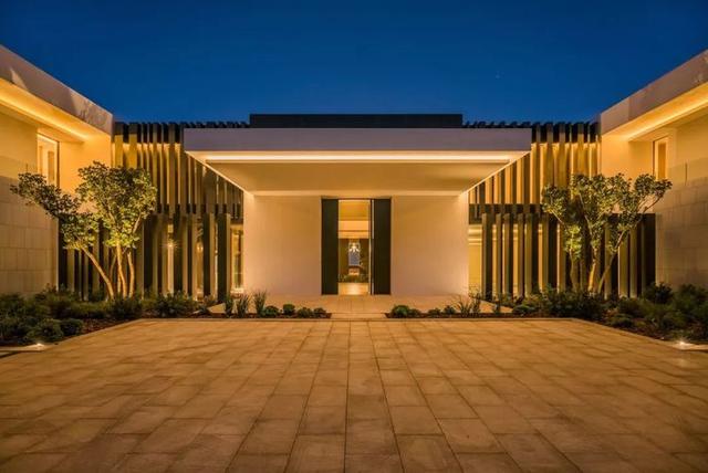 全球頂級別墅，售價(jià)2.5億，從沒見過這么驚艷的泳池