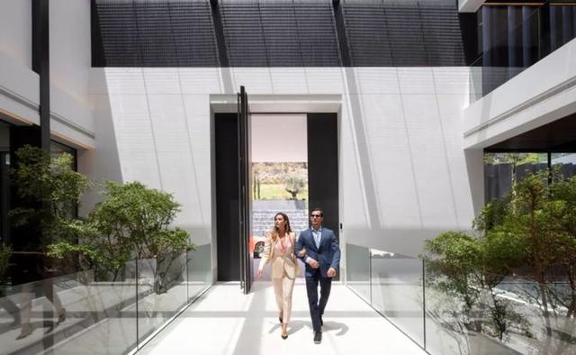 全球頂級別墅，售價(jià)2.5億，從沒見過這么驚艷的泳池