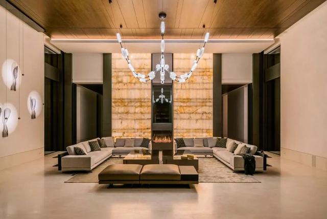 全球頂級別墅，售價(jià)2.5億，從沒見過這么驚艷的泳池