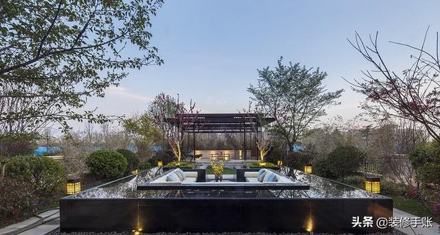 300平中式大別墅實拍圖，超大庭院像小公園