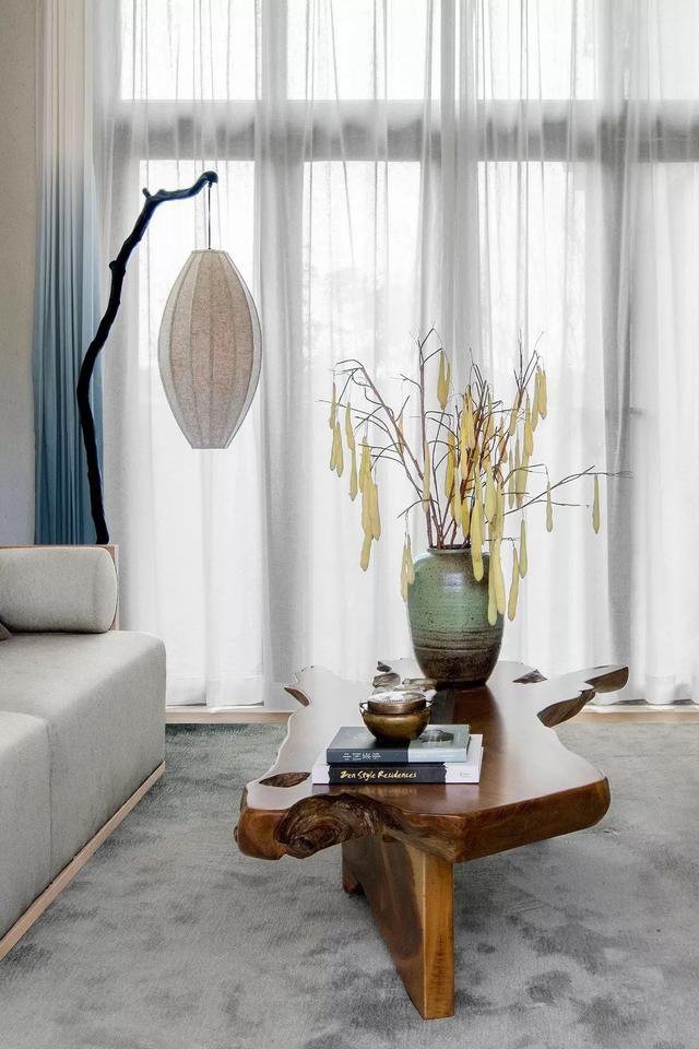 最美庭院別墅實(shí)拍，一進(jìn)庭院就被驚艷到了，這才叫別墅