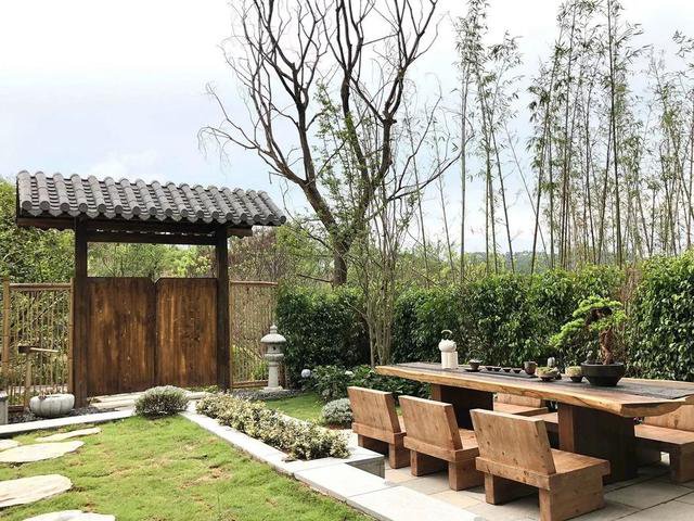 最美庭院別墅實(shí)拍，一進(jìn)庭院就被驚艷到了，這才叫別墅