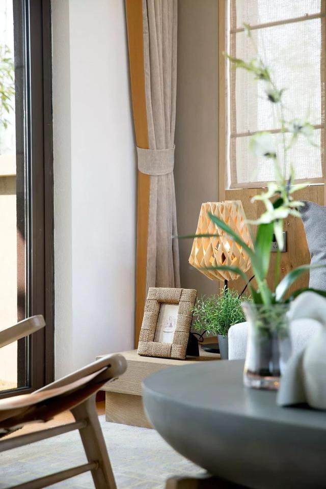 最美庭院別墅實(shí)拍，一進(jìn)庭院就被驚艷到了，這才叫別墅