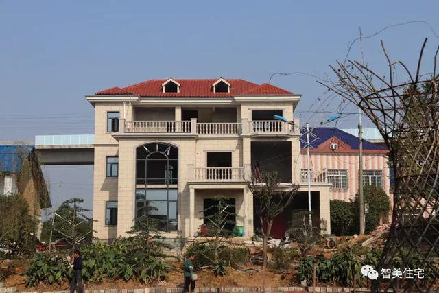 湖南農(nóng)村別墅三層樓完工實(shí)拍，主體花了50萬(wàn)