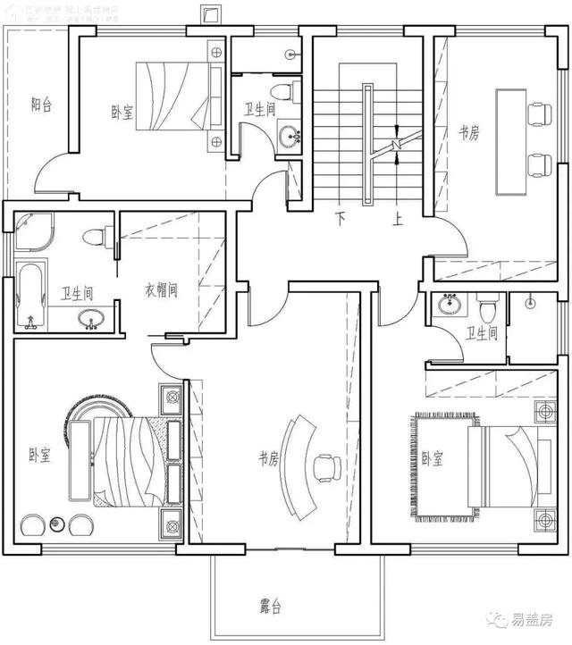 帶架空層的三層歐式自建鄉(xiāng)村房子戶型圖，造價100萬左右