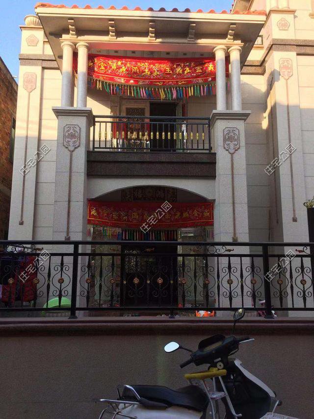 3層別墅還有小院，19萬就搞定，我是不信？你呢