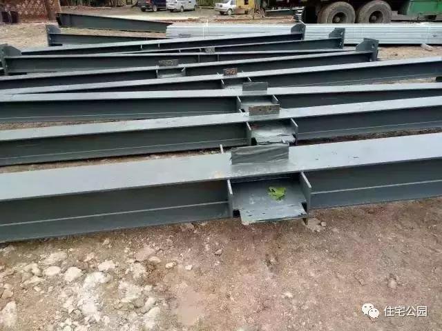 農(nóng)民自建房鋼結(jié)構(gòu)別墅，每平米造價(jià)僅1500，還做什么磚混框架！