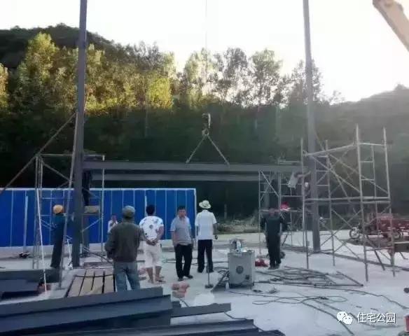 農(nóng)民自建房鋼結(jié)構(gòu)別墅，每平米造價(jià)僅1500，還做什么磚混框架！