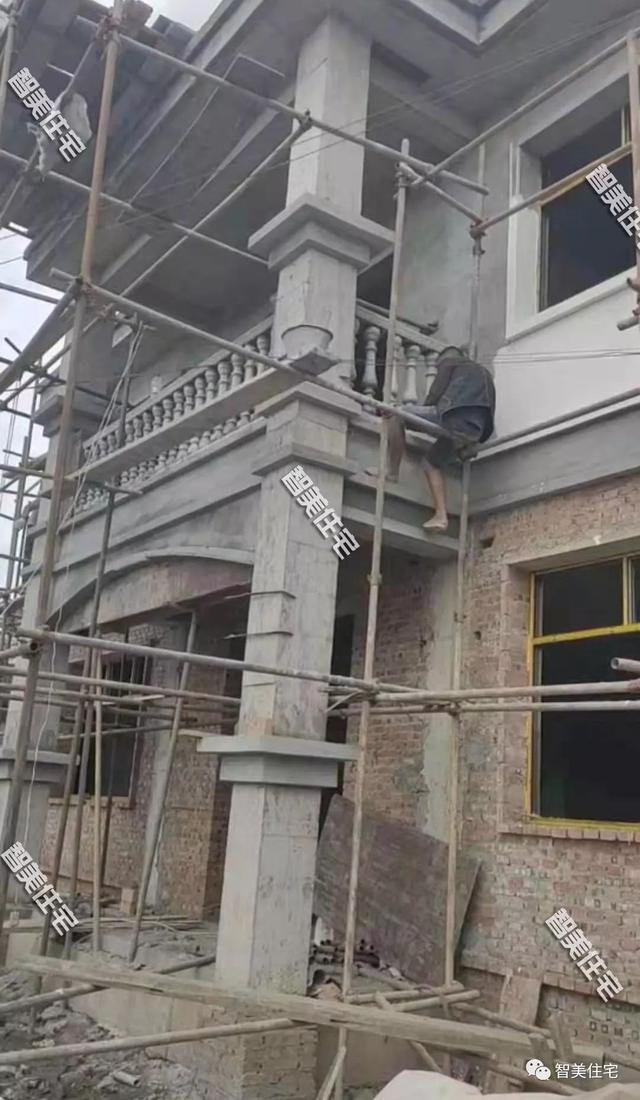 占地120平簡約普通二層自建房子設計圖，30萬內(nèi)，完工圖更漂亮