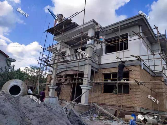 占地120平簡約普通二層自建房子設計圖，30萬內(nèi)，完工圖更漂亮