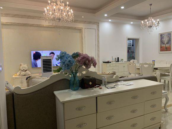 80萬回老家建兩層小別墅含內(nèi)部裝修，鄰居看完都說很實(shí)用