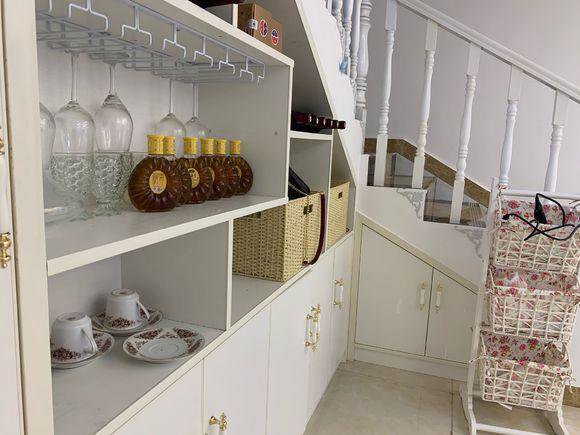 80萬回老家建兩層小別墅含內(nèi)部裝修，鄰居看完都說很實(shí)用