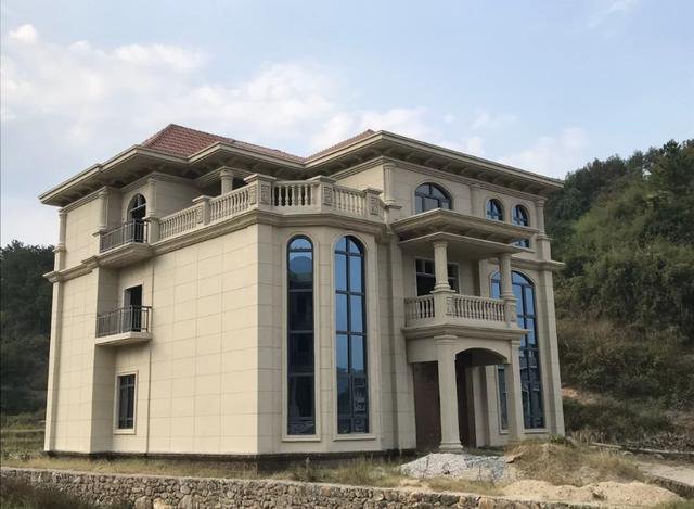 13套湖南豪華歐式農(nóng)村別墅完工圖，PK下哪套更好看